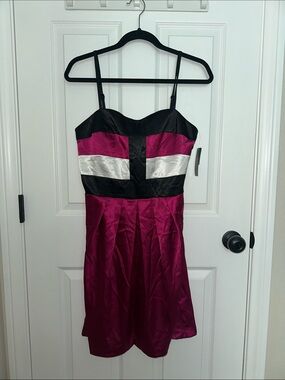 BCX Fuchsia, Black & White  Party Dress